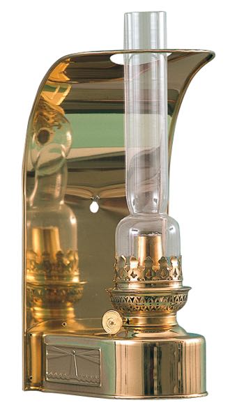 DHR skotlampe 8807/o 14" monteret på en bådvæg
